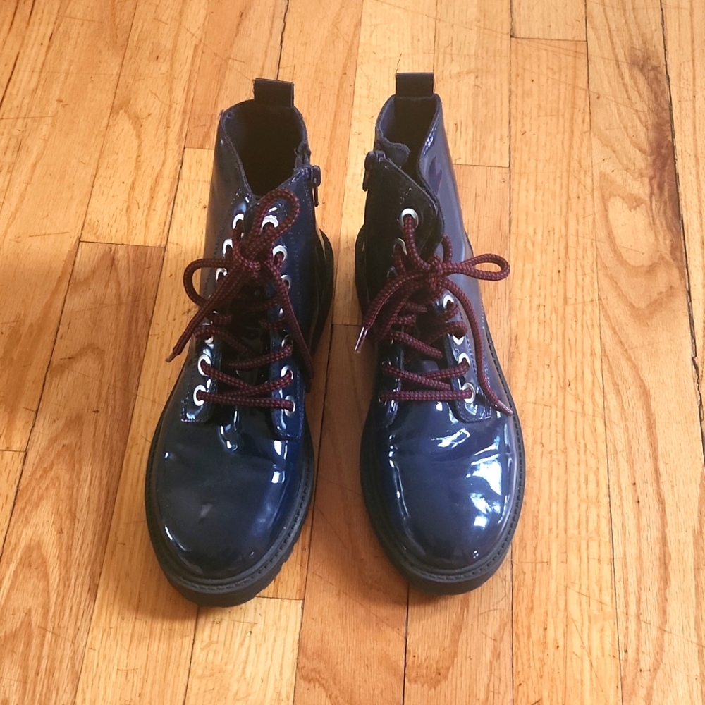 Zara Girls Navy Blue Patrnt Leather Boots
